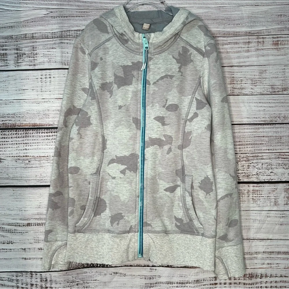 Athleta Girl Large 12 Gray Camo Full Zip‎ Up Hoodie with Thumb Holes